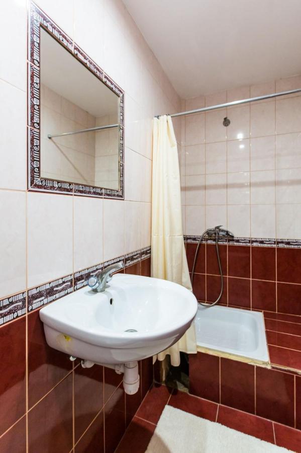 Apartment Ruska 12 Lviv Exterior photo